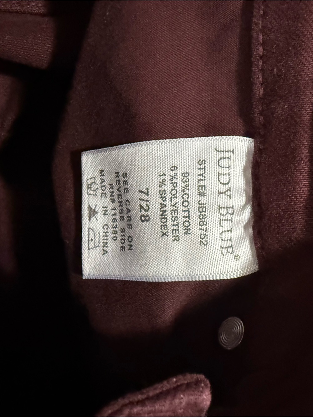 Judy Blue Relaxed Fit Burgundy Jeans - Picture 4 of 4